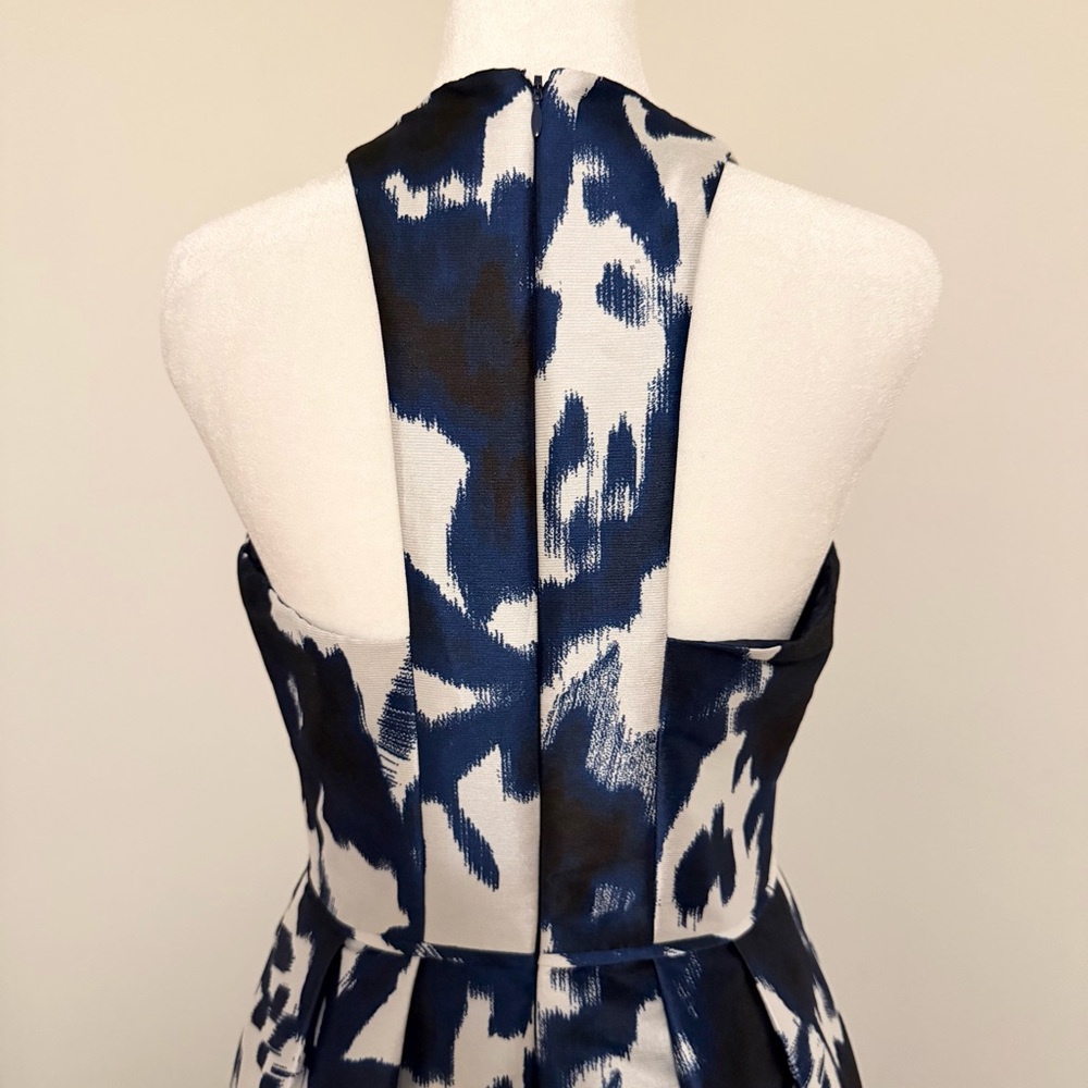 Adrianna Papell Navy and White Floral Gown size 2 pockets - Picture 7 of 15